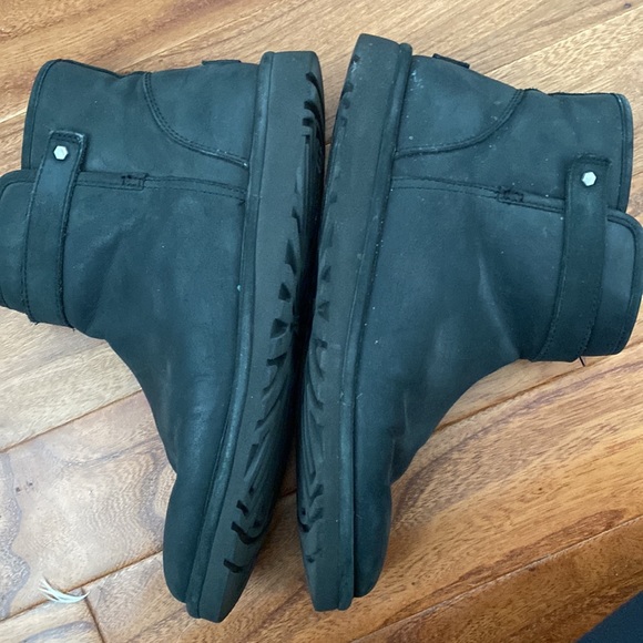 UGG SIZE 11 - Good condition - RELLA style - black - Picture 11 of 11